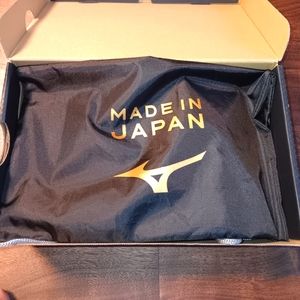 Mizuno soccer cleats